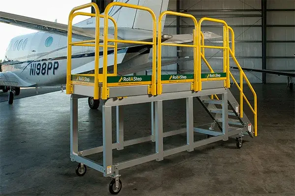 mp series mobile work platform in aircraft hangar